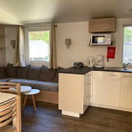Mhvacances Louent Plusieurs Mobilhomes Dans Camping 4 Etoiles A 200m De La Plage Et Cure Thermale