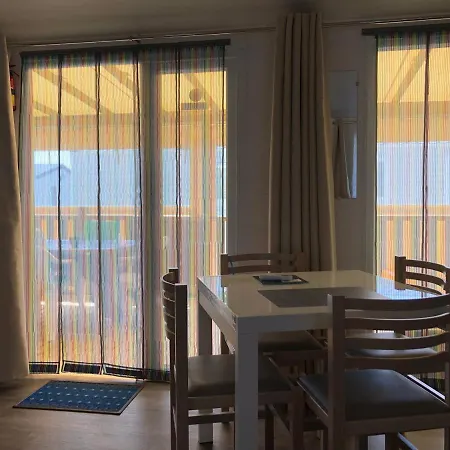 Mhvacances Louent Plusieurs Mobilhomes Dans Camping 4 Etoiles A 200m De La Plage Et Cure Thermale